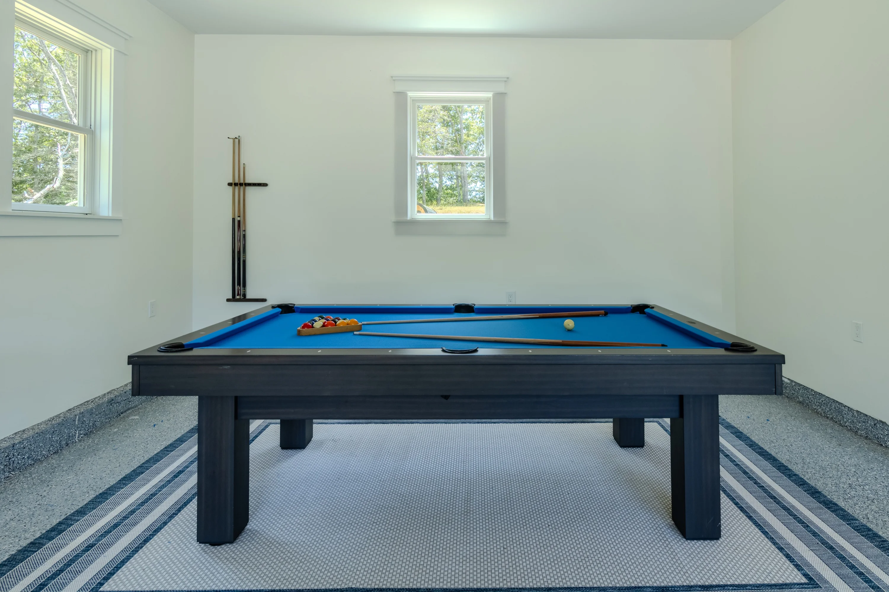 Pool table